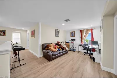 207 NE 24th Ter, Cape Coral, FL 33909 - Photo 15