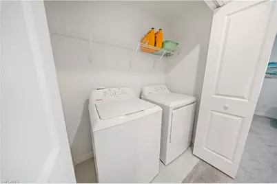 4309 NE 8th Ct, Cape Coral, FL 33909 - Photo 19