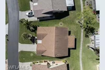 17862 Dracena Cir, North Fort Myers, FL 33917 - Photo 5