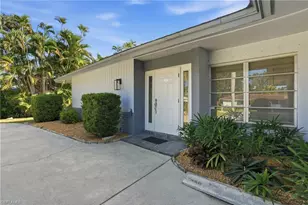 5661 Eichen Cir E, Fort Myers, FL 33919 - Photo 3