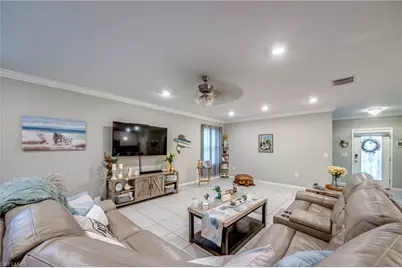 640 Encarnacion St, Punta Gorda, FL 33983 - Photo 9