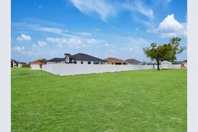 1426 SW Embers Ter, Cape Coral, FL 33991 - Photo 31