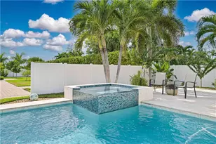 1608 Beach Pkwy W, Cape Coral, FL 33914 - Photo 15