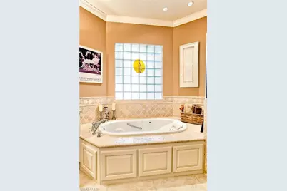 2729 Wulfert Rd, Sanibel, FL 33957 - Photo 17