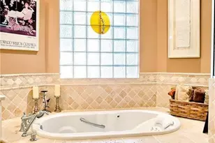 2729 Wulfert Rd, Sanibel, FL 33957 - Photo 17