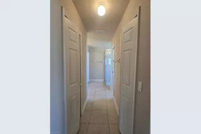 137 SE 16th St, Cape Coral, FL 33990 - Photo 27