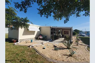 938 Lazy Ln, North Fort Myers, FL 33917 - Photo 29