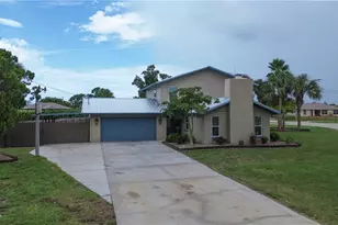 195 E Mariana Ave, North Fort Myers, FL 33917 - Photo 5
