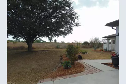 9012 E Mac Ct, Labelle, FL 33935 - Photo 5