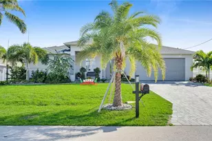 2214 SE 27th Terrace, Cape Coral, FL 33904 - Photo 3