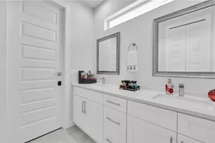 2214 SE 27th Terrace, Cape Coral, FL 33904 - Photo 33