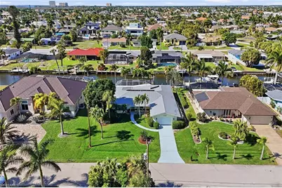 5326 Congo Ct, Cape Coral, FL 33904 - Photo 3