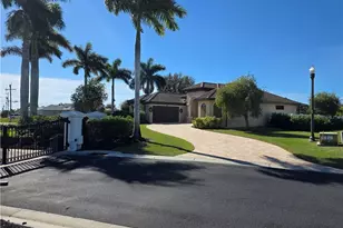 2406 Kismet Lakes Ln, Cape Coral, FL 33993 - Photo 5