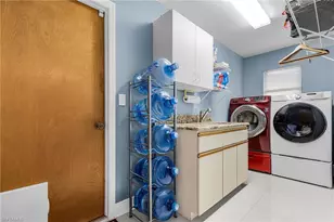 1102 SE 21st Ave, Cape Coral, FL 33990 - Photo 25