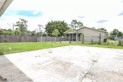 106 Leeland Heights Blvd W, Lehigh Acres, FL 33936 - Photo 17
