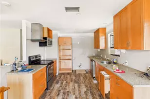 8287 Wren Rd, Fort Myers, FL 33967 - Photo 5