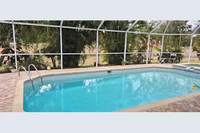 505 Causeway Dr, Lehigh Acres, FL 33936 - Photo 13