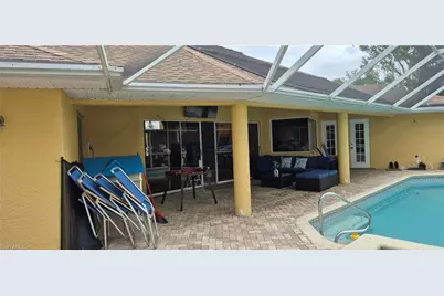 505 Causeway Dr, Lehigh Acres, FL 33936 - Photo 15