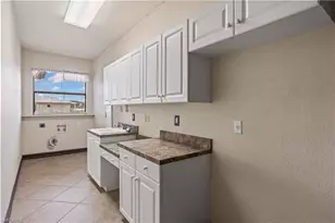 1912 Tropicana Parkway W, Cape Coral, FL 33993 - Photo 37