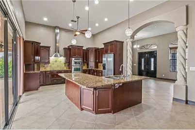 1912 Tropicana Pkwy W, Cape Coral, FL 33993 - Photo 15