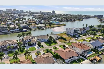 380 Conners Ave, Naples, FL 34108 - Photo 9