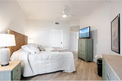 2745 1st St #705, Fort Myers, FL 33916 - Photo 5