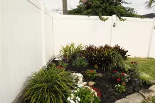 3930 SW 1st Ave, Cape Coral, FL 33914 - Photo 5