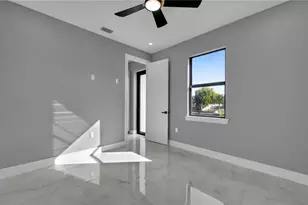 842 SW 15th St, Cape Coral, FL 33991 - Photo 21