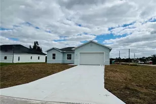 426 Mercedes Ct, Lehigh Acres, FL 33972 - Photo 1