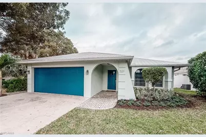 521 102nd Ave N, Naples, FL 34108 - Photo 9