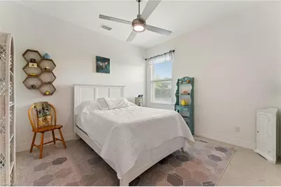 811 SE 33rd Ter, Cape Coral, FL 33904 - Photo 25