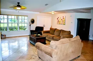 1823 SW 39th St, Cape Coral, FL 33914 - Photo 7