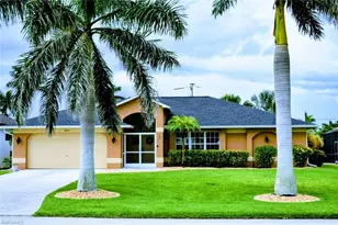 1823 SW 39th St, Cape Coral, FL 33914 - Photo 1
