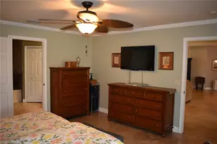 1823 SW 39th St, Cape Coral, FL 33914 - Photo 15