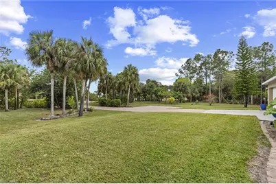 711 12th St NE, Naples, FL 34120 - Photo 27