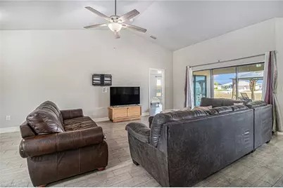 1509 NW 37th Ave, Cape Coral, FL 33993 - Photo 5