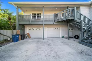 17324/17326 Whitewater Ct, Fort Myers Beach, FL 33931 - Photo 3