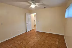 3619 SW Santa Barbara Pl, Cape Coral, FL 33914 - Photo 15