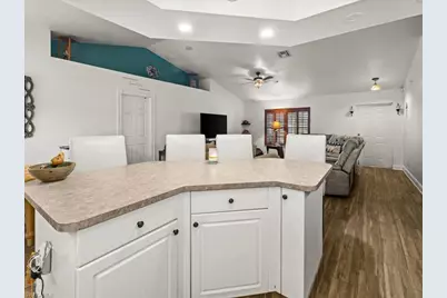 1209 NW 25th Pl, Cape Coral, FL 33993 - Photo 11