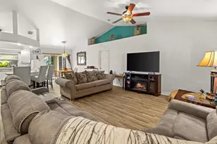 1209 NW 25th Pl, Cape Coral, FL 33993 - Photo 5