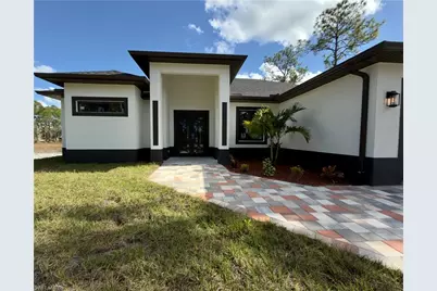 1008 Williams Ave, Lehigh Acres, FL 33972 - Photo 3