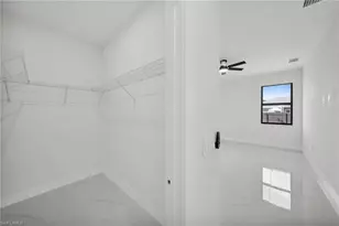 1810 NE 6th Pl, Cape Coral, FL 33909 - Photo 15