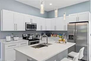 3718 41st St SW, Lehigh Acres, FL 33976 - Photo 11