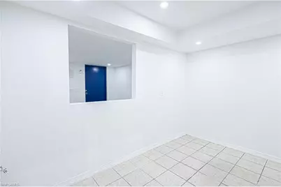 909 SE 13th Pl, Cape Coral, FL 33990 - Photo 27