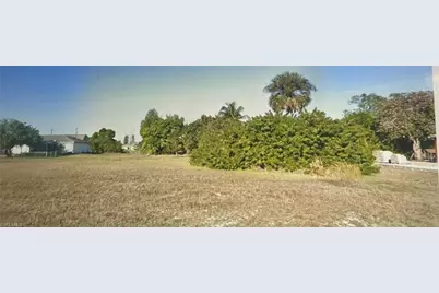 2612 NE 21st Pl, Cape Coral, FL 33909 - Photo 17