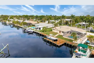 2151 Cape Way, North Fort Myers, FL 33917 - Photo 45