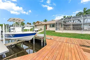 2151 Cape Way, North Fort Myers, FL 33917 - Photo 5