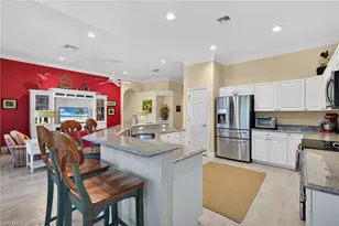 8906 Dartmoor Way, Fort Myers, FL 33908 - Photo 7