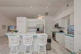 12196 Matlacha Blvd, Matlacha Isles, FL 33991 - Photo 9