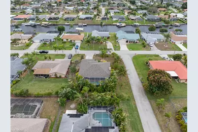 1125 SE 32nd St, Cape Coral, FL 33904 - Photo 35